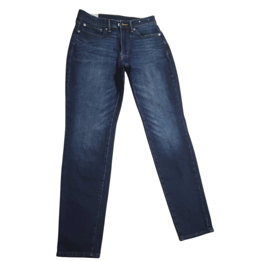 Abercrombie & Fitch 28W-32L Athletic Slim